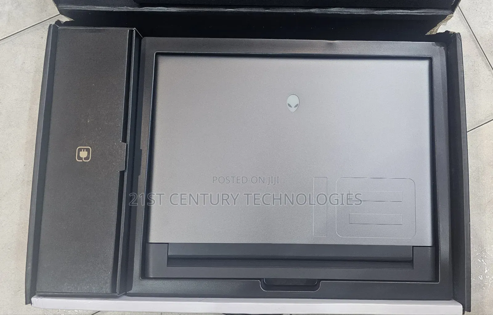 Laptop Dell Alienware M18X 32GB AMD Ryzen 9 SSD 1T