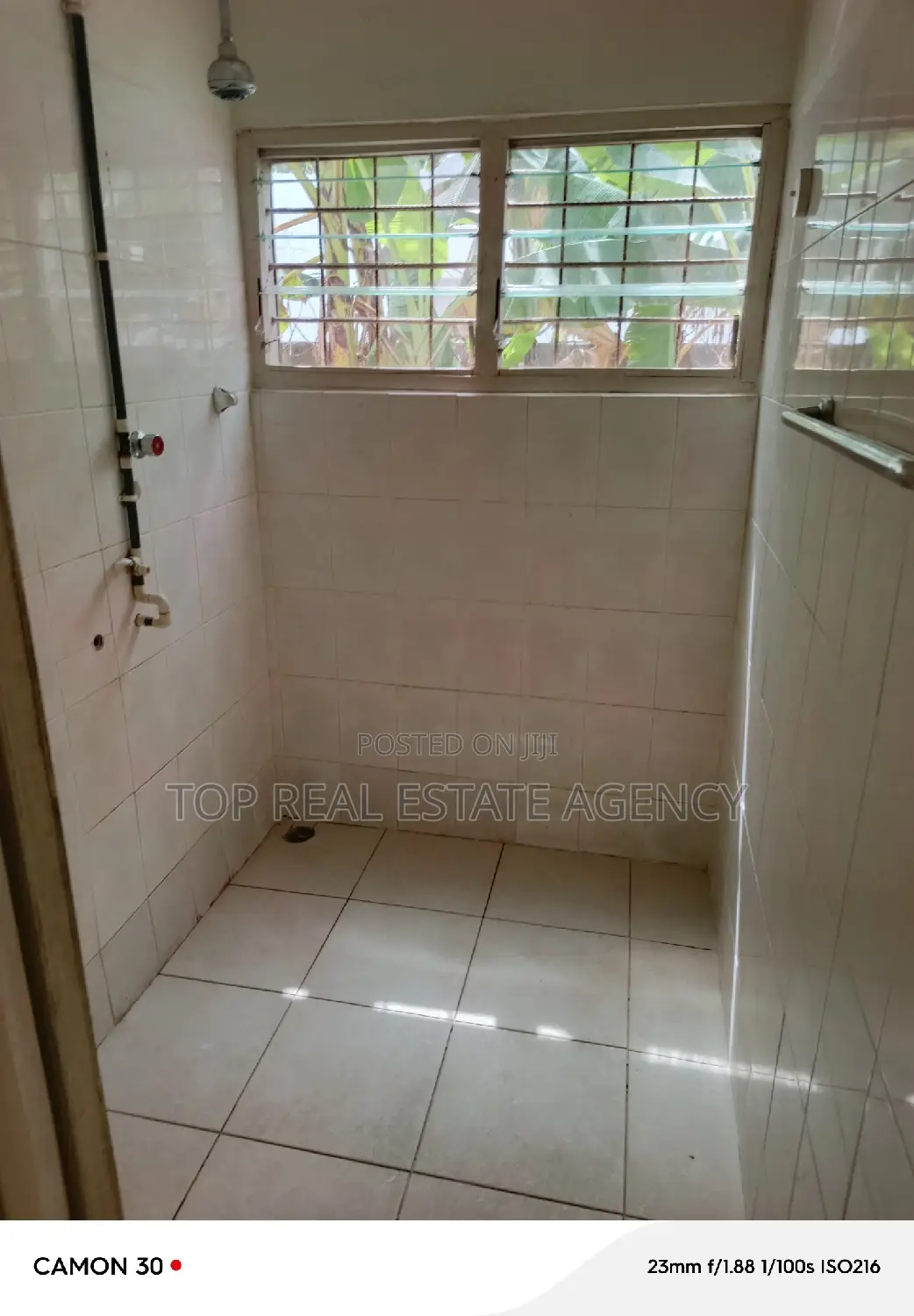 4bdrm House in Ashomang Estate for rent