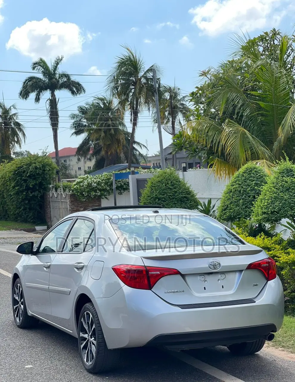 Toyota Corolla SE 4dr Sedan (1.8L 4cyl CVT) 2017 Silver