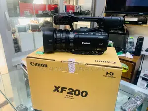 Canon XF200 Camcorder: Your Professional on-Set Advantage