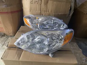 Toyota Matrix 2003-2008 Headlight