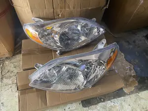 Toyota Matrix 2003-2008 Headlight