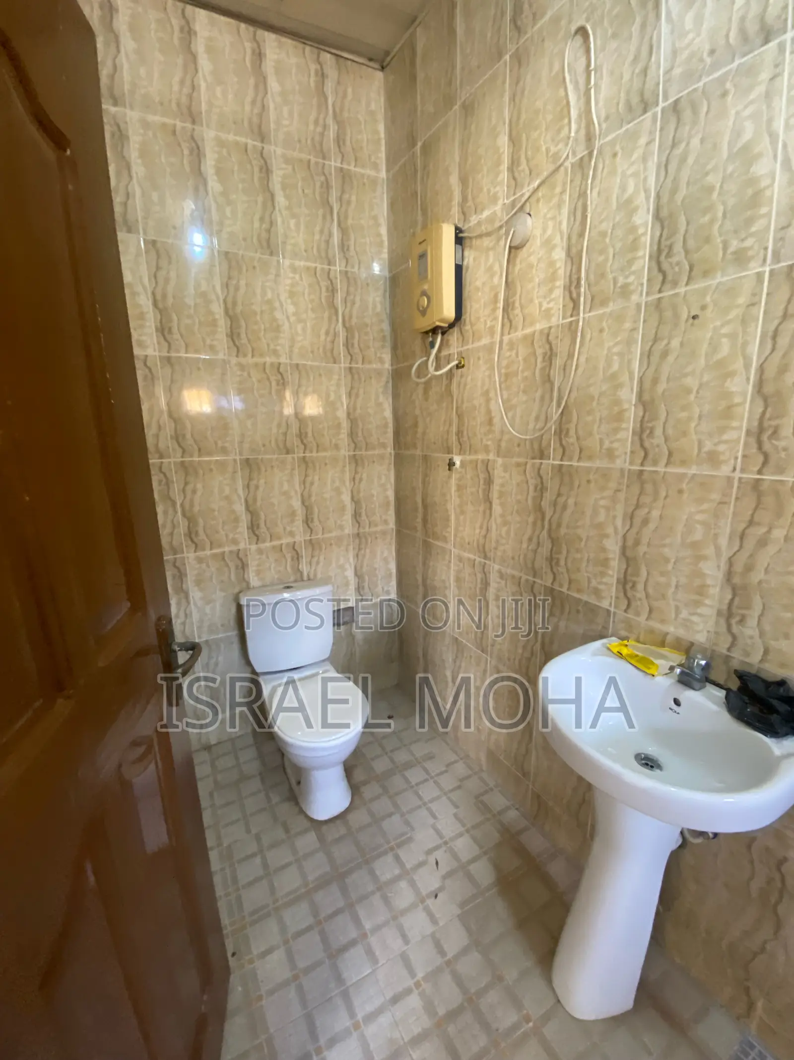 3bdrm Apartment in Oyarifa Ankonam for rent