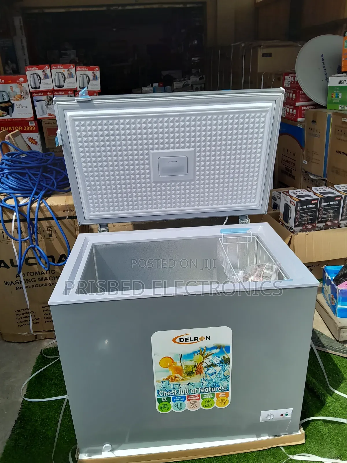 *Delron Durable Chest Freezer 230 Litres