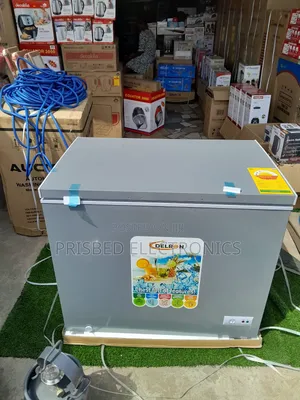 *Delron Durable Chest Freezer 230 Litres