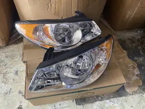 Hyundai Elantra 2007-2010 Headlight