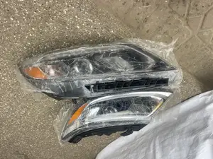 Kia Sorento Headlight Pair 2014 2015