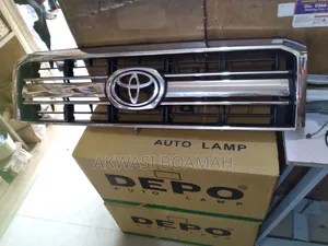 Toyota Landcruiser FJ 70 Front Grill