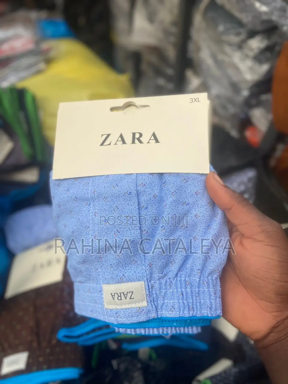 Zara Boxer