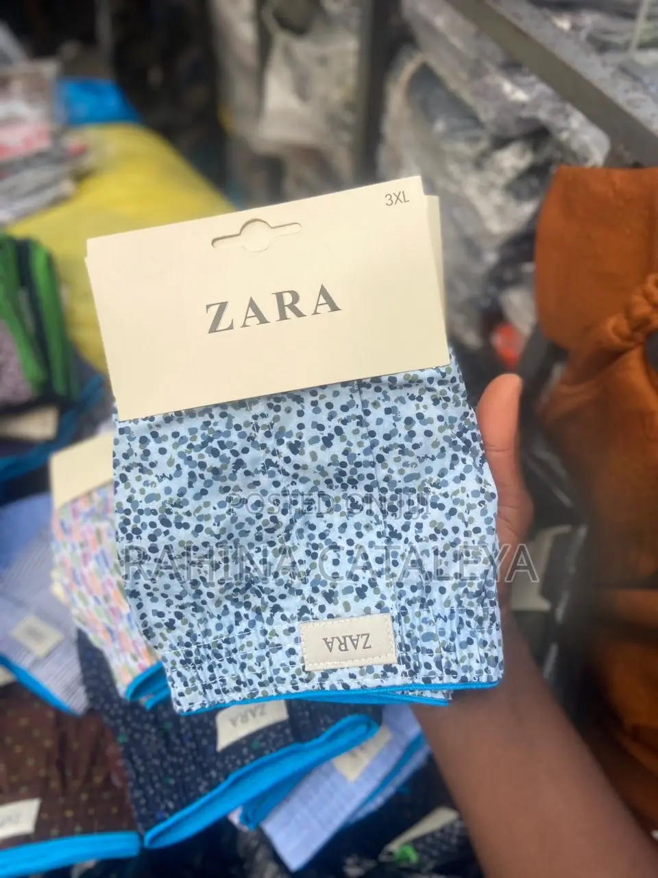 Zara Boxer