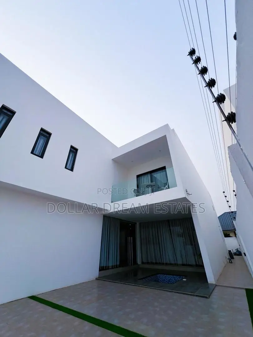 4bdrm House in East Legon for sale