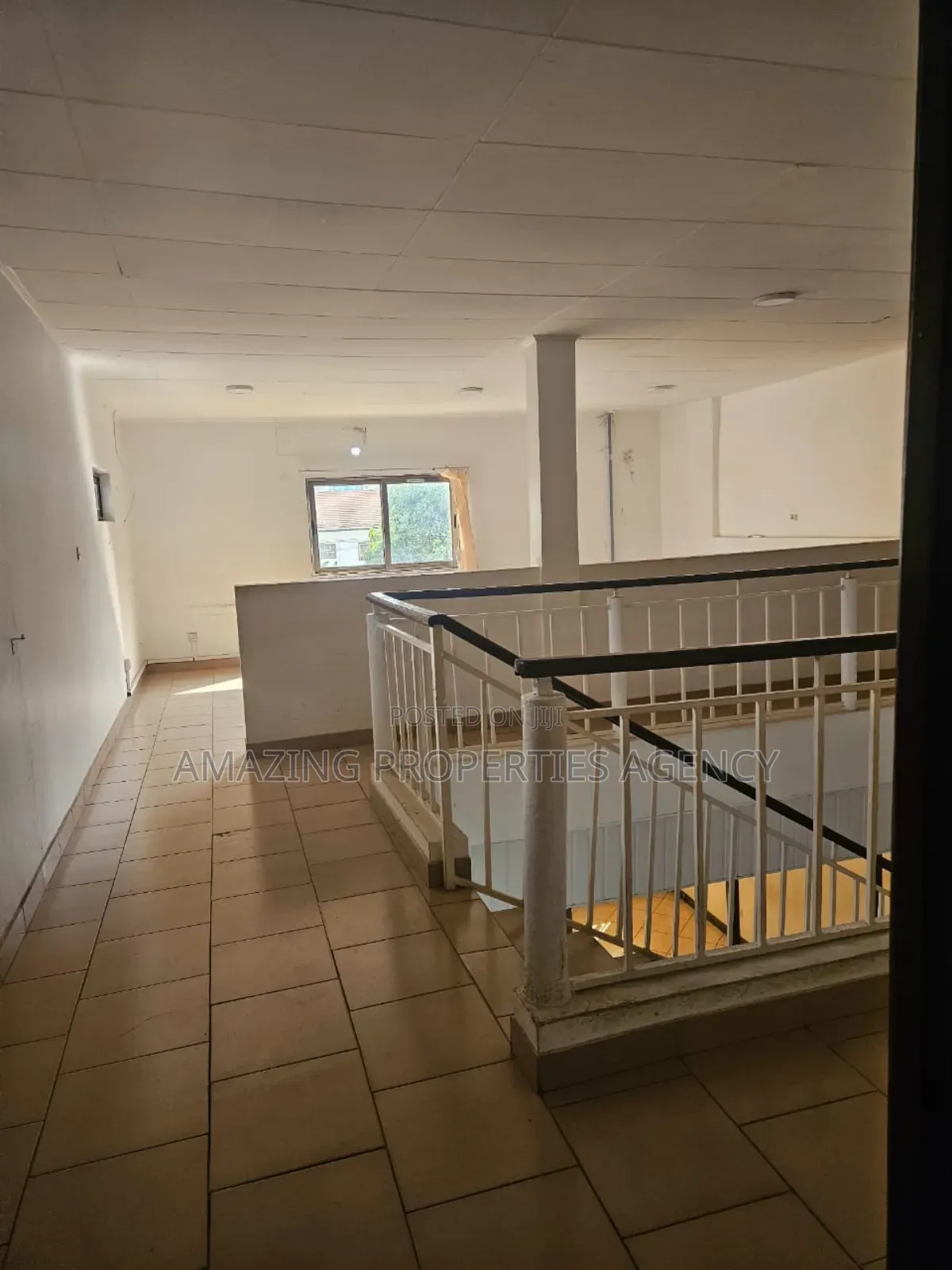 Commercial Property for Rent at Airport