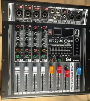 GM MR402 Powered Mixer 4-Channel