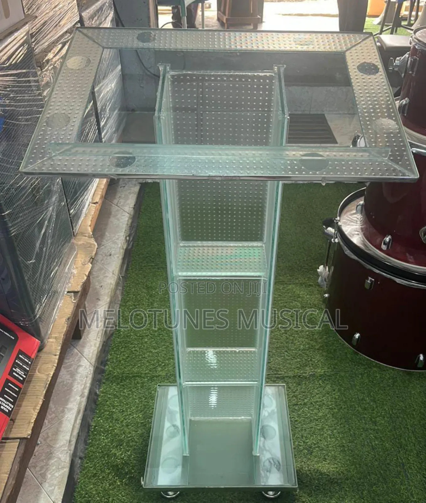 Glass Pulpit