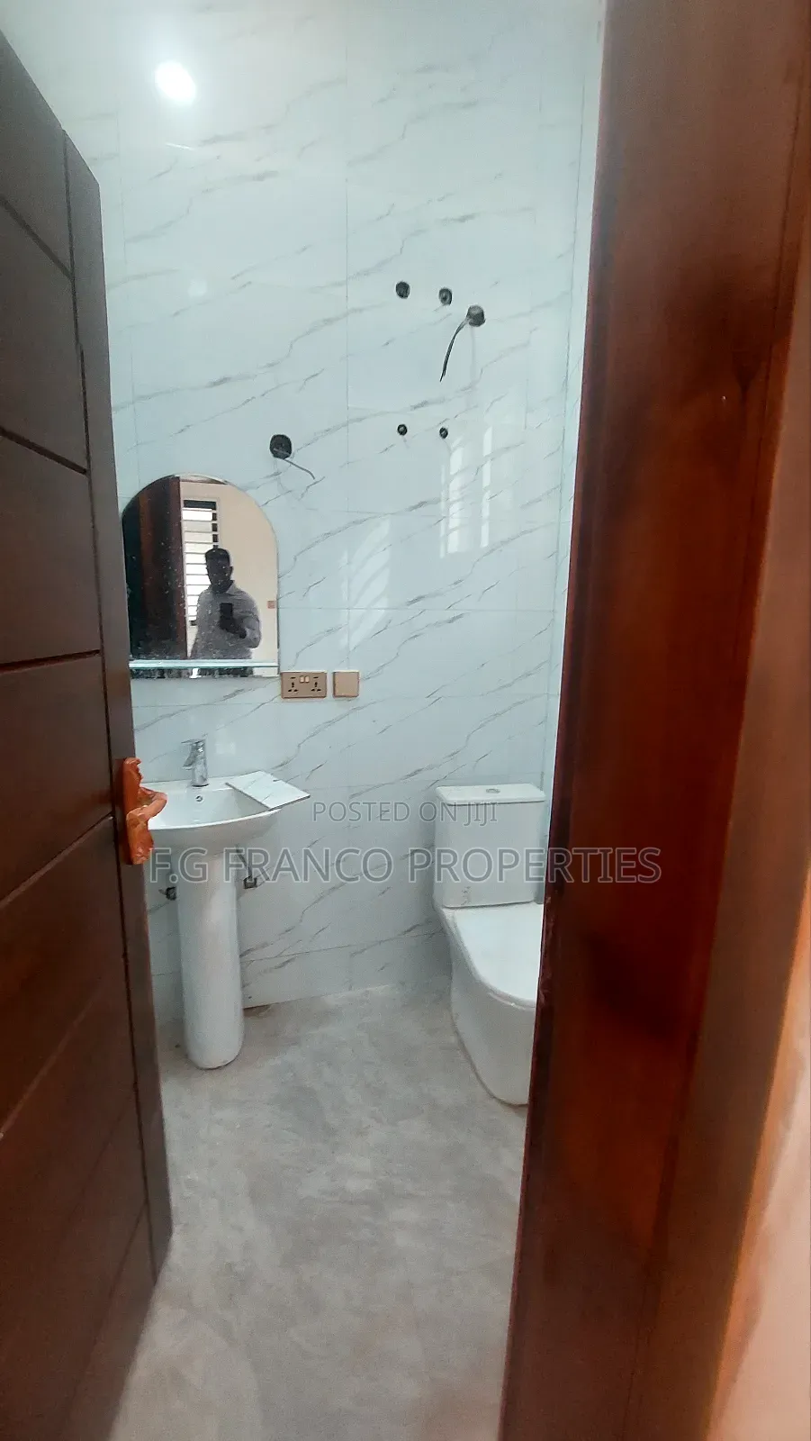 2bdrm Apartment in Kg. Franco, Spintex for rent