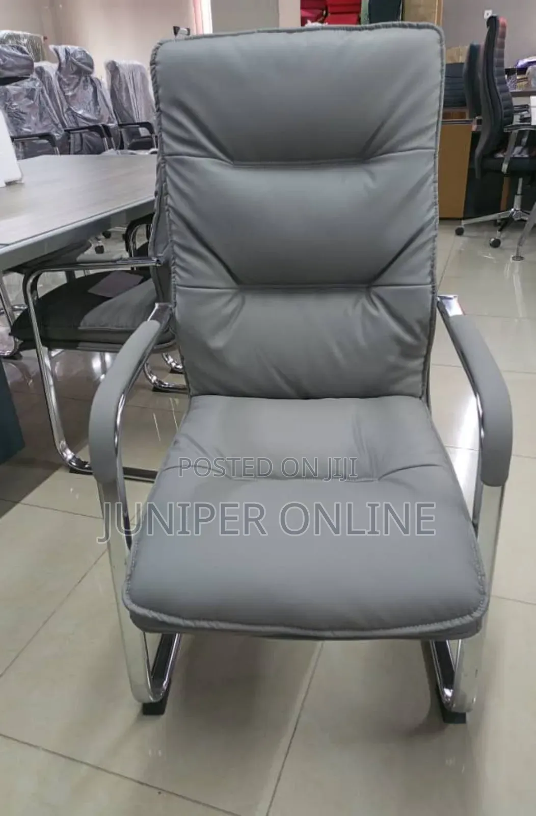 Visitor's Chair VI ( Potable Chair)