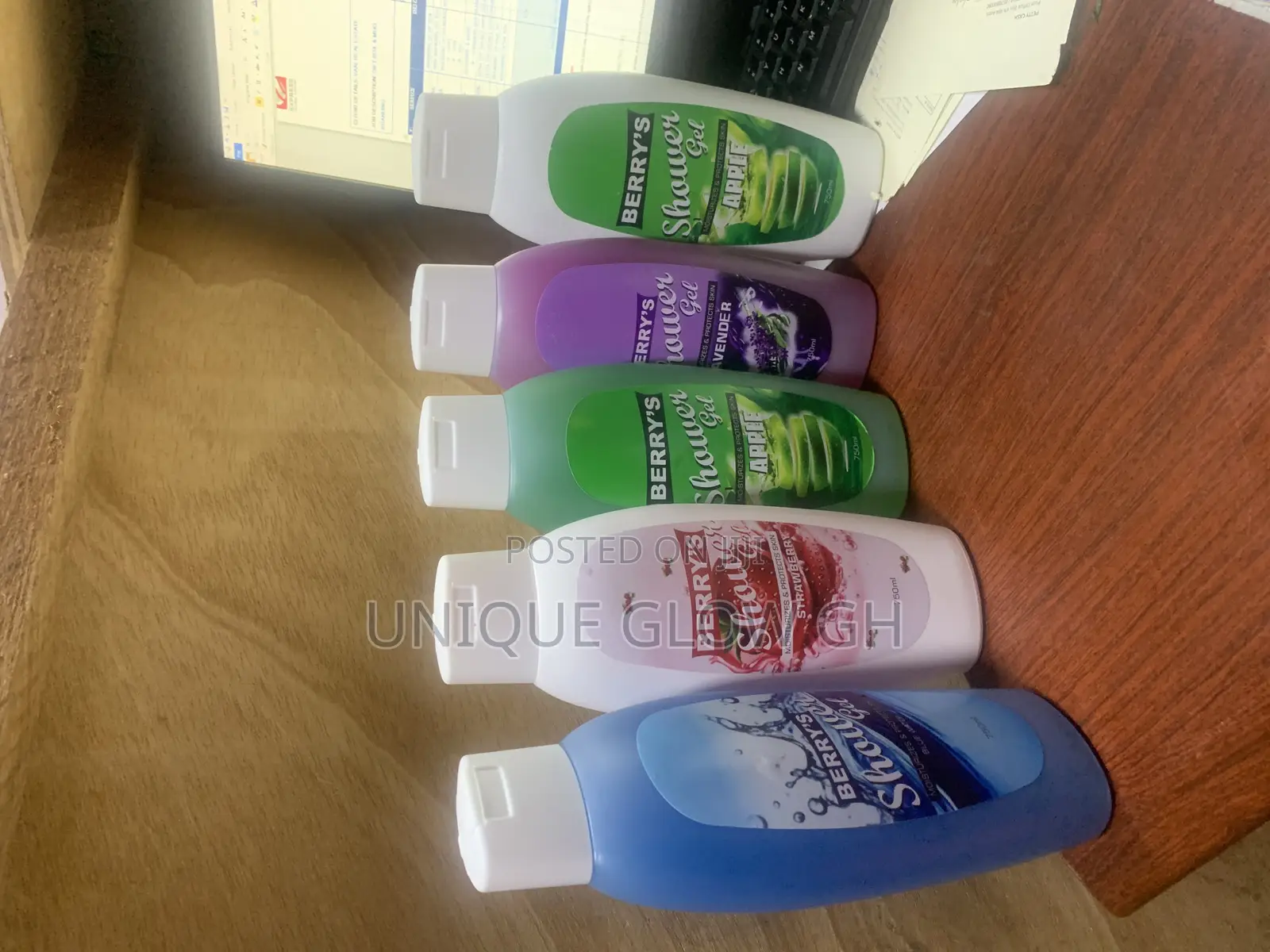 Perfumed Showergel Moisturizeprotect Skin, Clears Darkspots