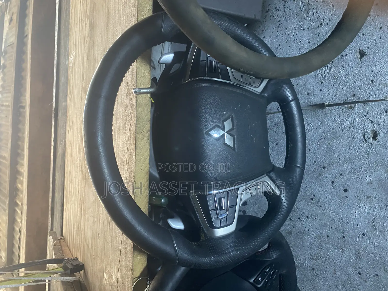 Mitsubishi Outlander, Pajero ,L200 2019-2020 Airbag