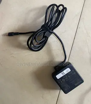 Toshiba Type C Laptop Adapter/Charger 5v9v12v~3A