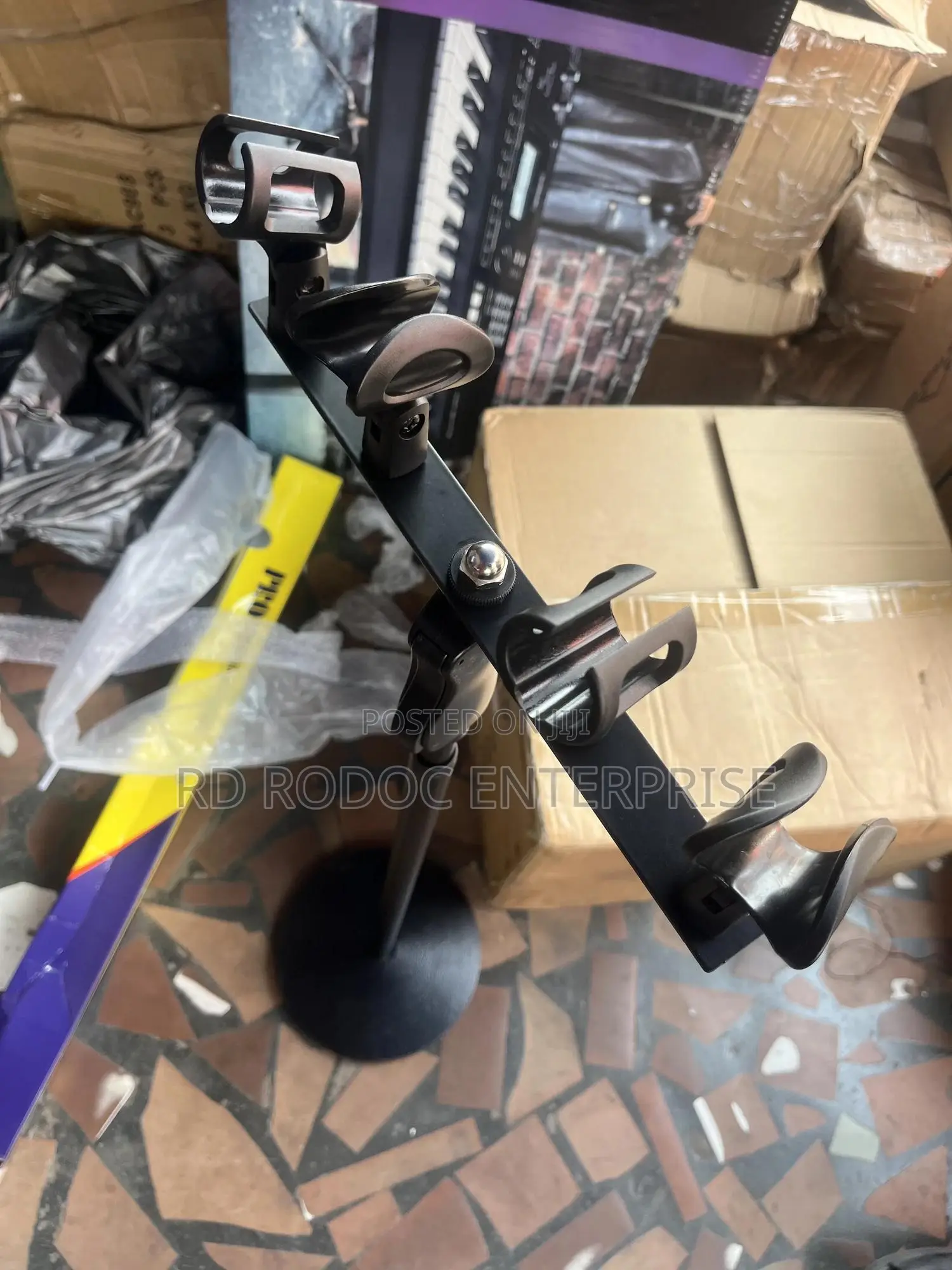4 Mic Holder Stand
