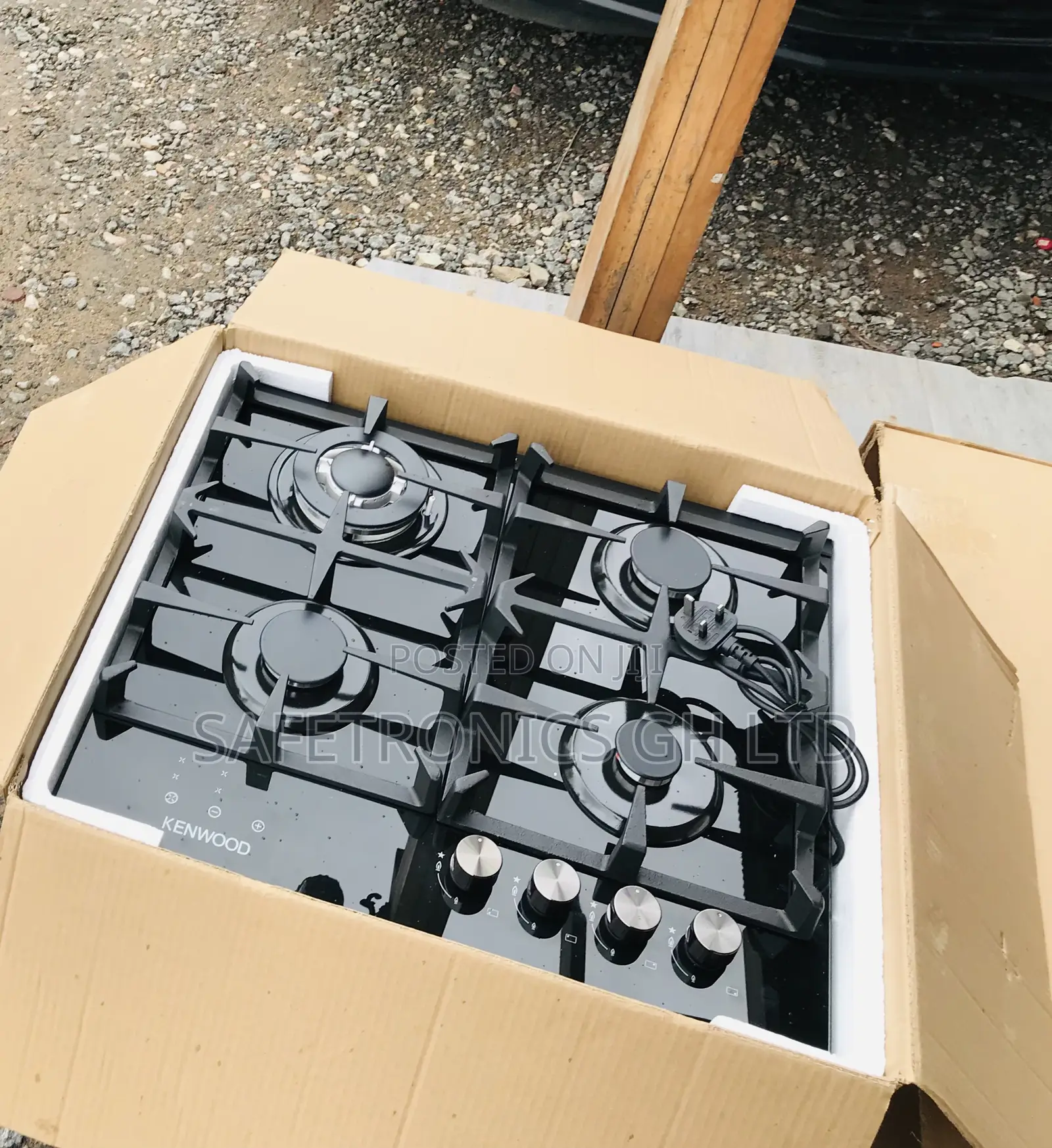 High Quality 60cm Kenwood Black Glass 4 Gas Hobs