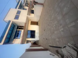 3bdrm House in Bee Decor & Homes, Oyarifa for sale