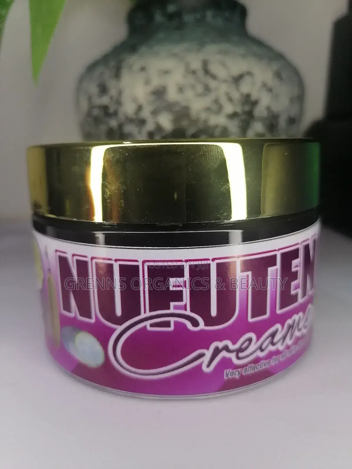 Nufuteng Buttocks and Hips Enlargement Cream