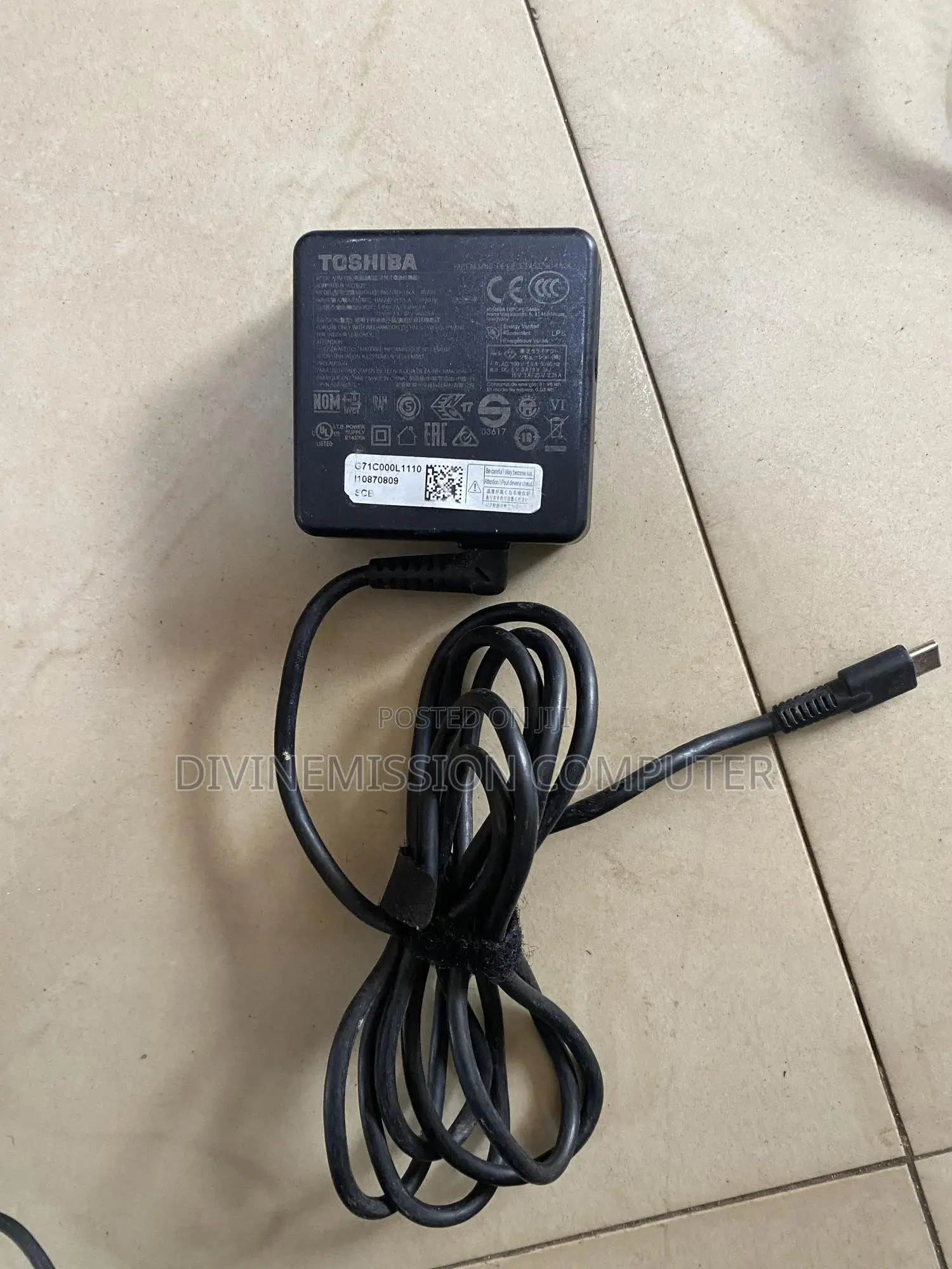 Toshiba Type C Laptop Adapter/Charger 5v9v12v~3A