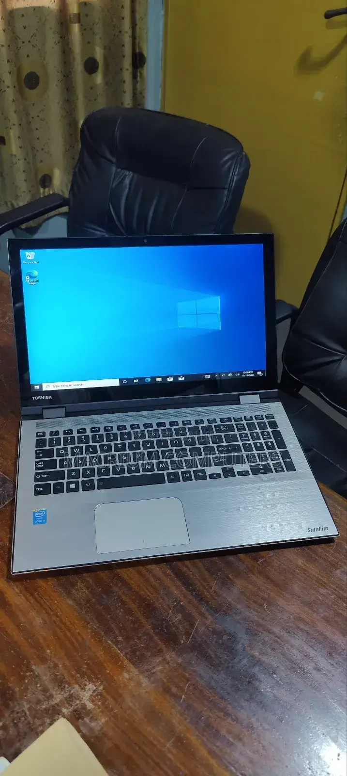 Laptop Toshiba Satellite P50T 12GB Intel Core i7 HDD 500GB