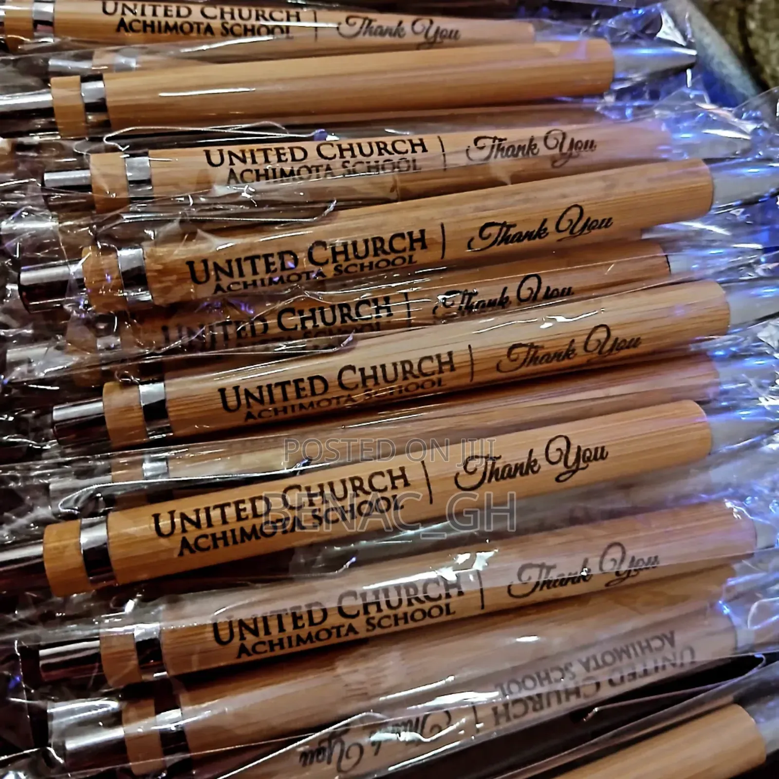 Souvenirs Wooden Pens (Branding)