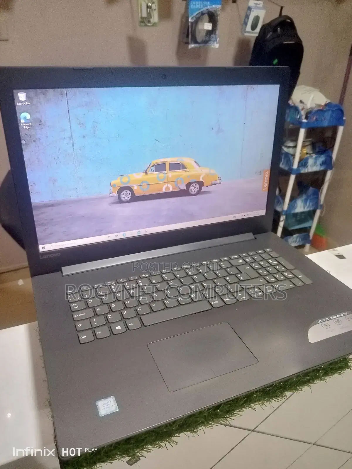 Laptop Lenovo IdeaPad 320 4GB Intel Core i3 HDD 1T