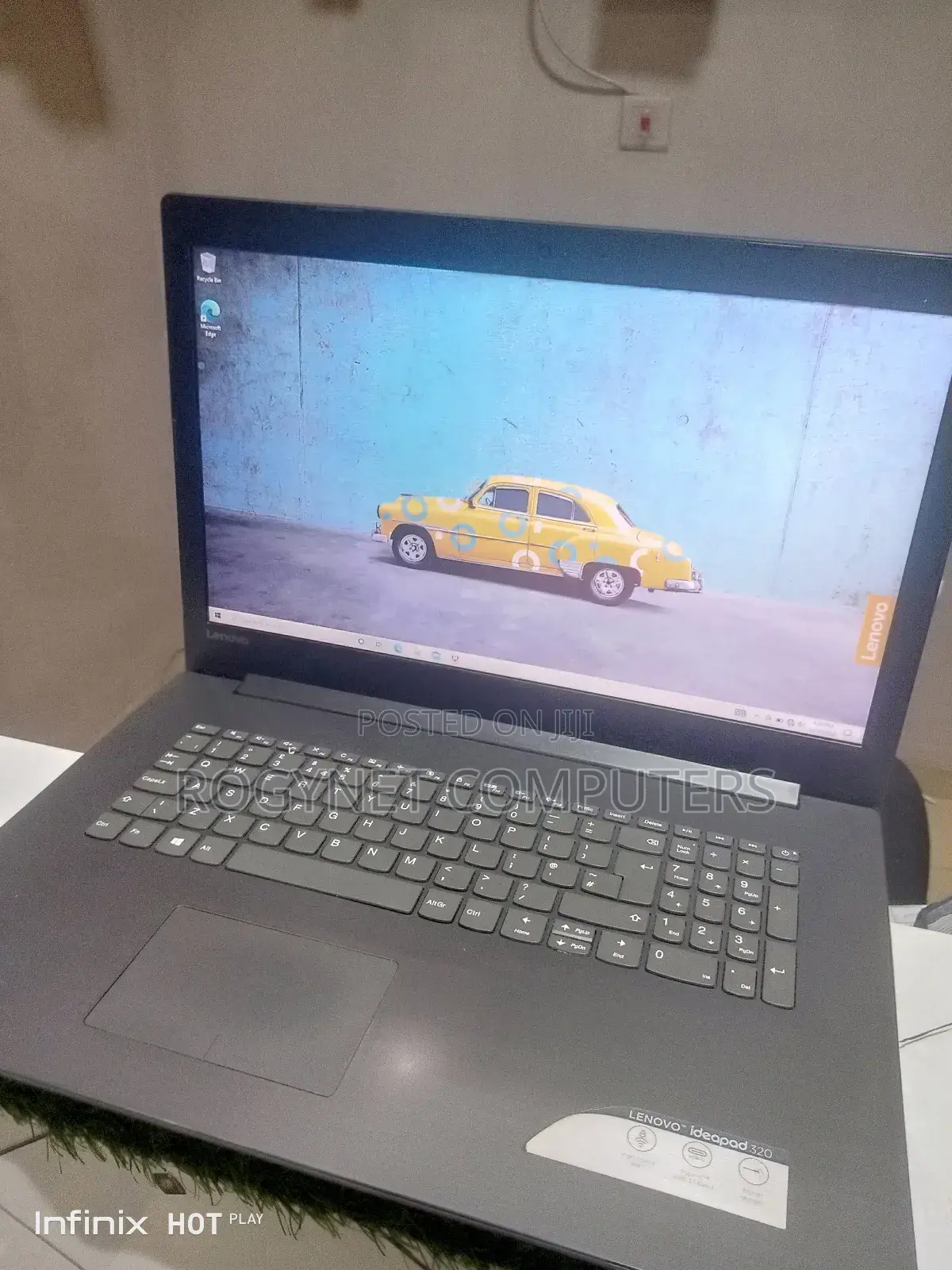 Laptop Lenovo IdeaPad 320 4GB Intel Core i3 HDD 1T