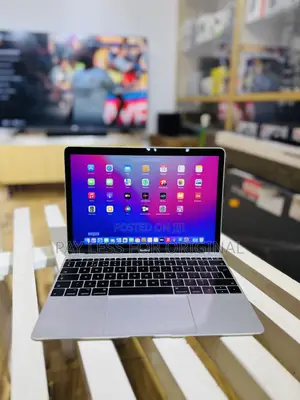Laptop Apple MacBook 2017 16GB Intel Core I7 SSD 512GB