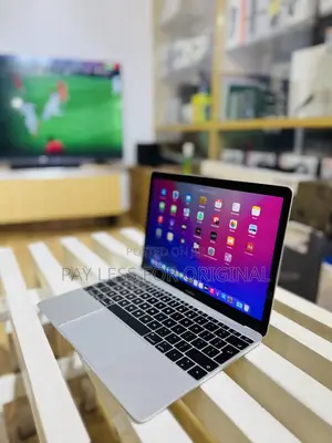 Laptop Apple MacBook 2017 16GB Intel Core I7 SSD 512GB