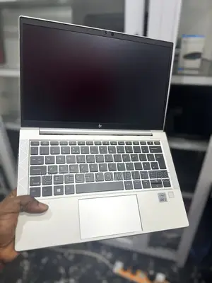 Laptop HP EliteBook 830 G7 8GB Intel Core I5 SSD 256GB