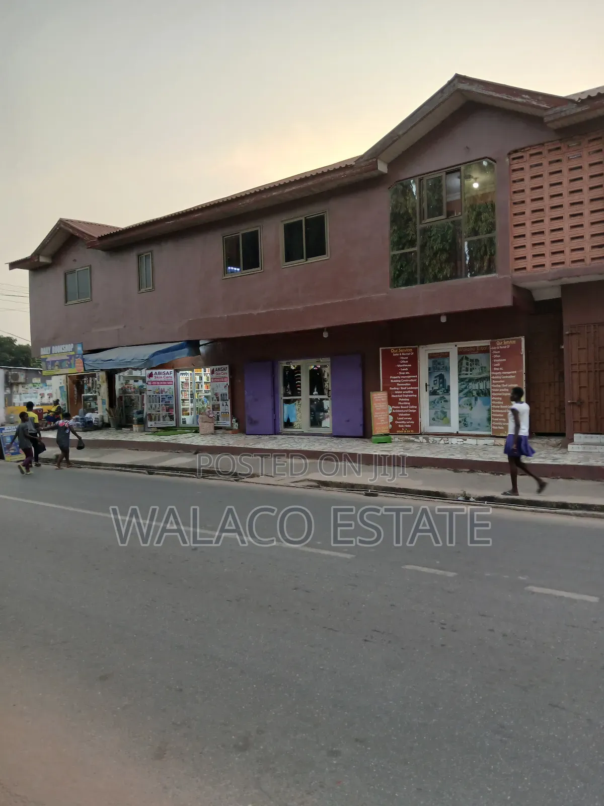 Shop at North Kaneshie for Rent