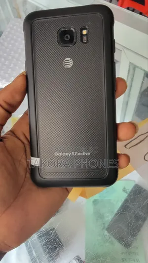 Samsung Galaxy S7 active 32 GB Black