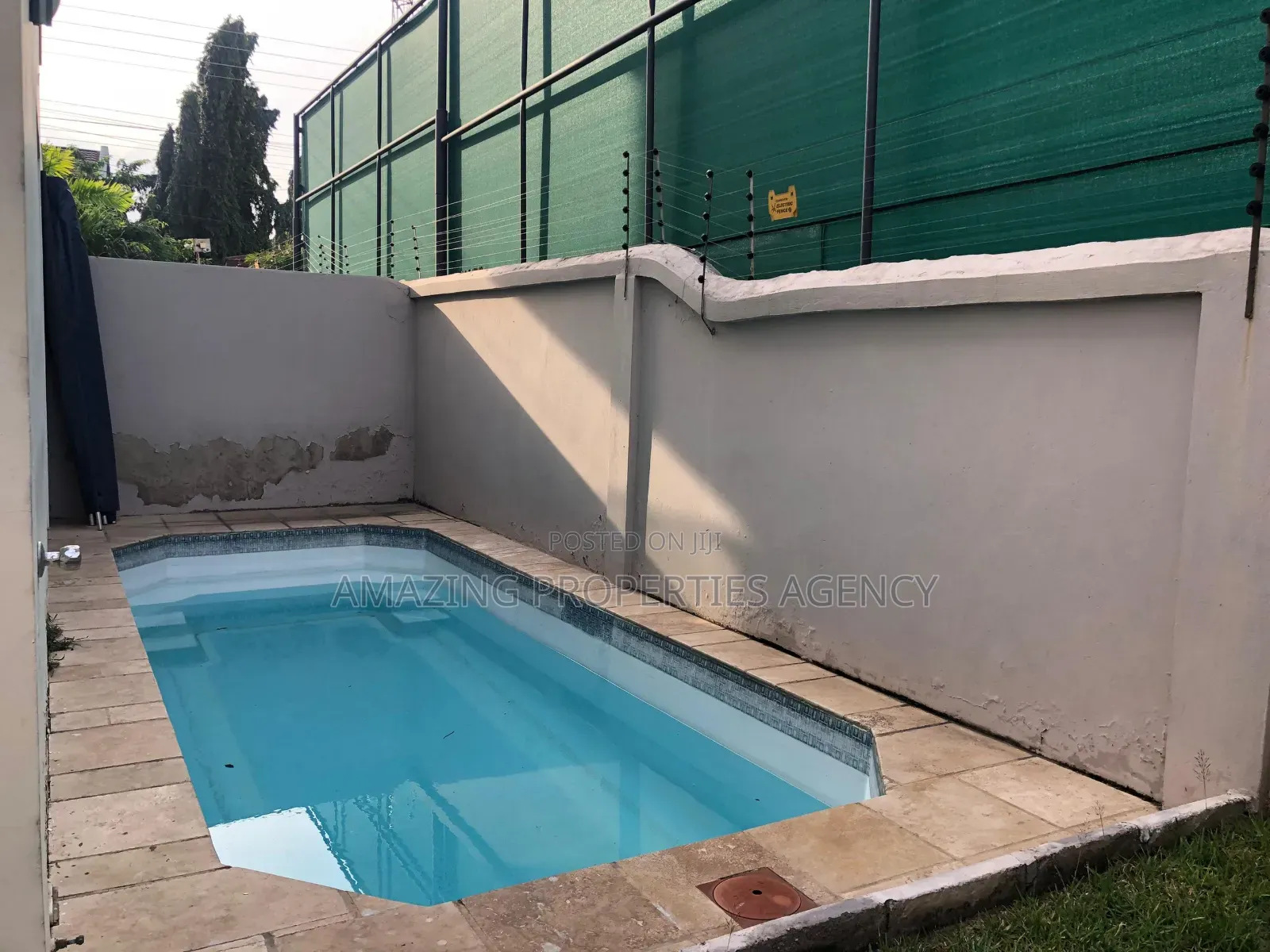 3bdrm Townhouse / Terrace in Cantonments for rent