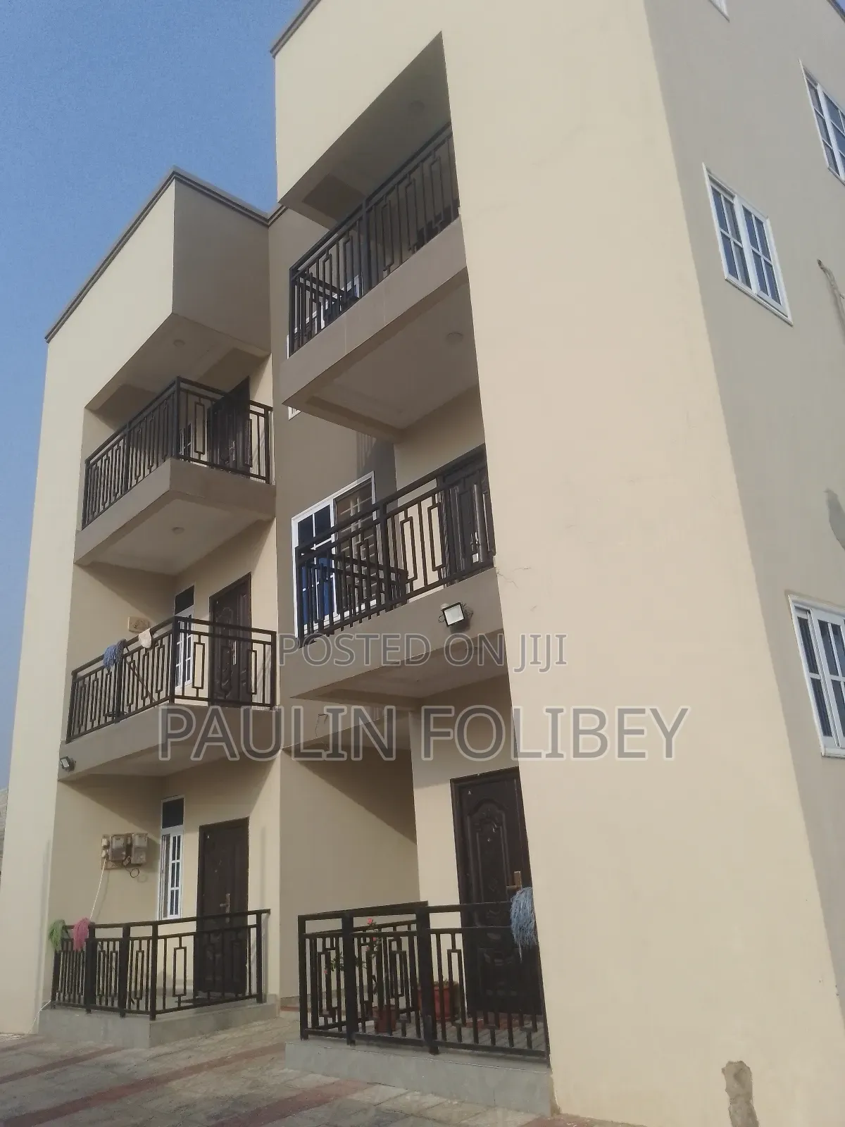 2bdrm Apartment in Dg Properties, Amasaman for rent