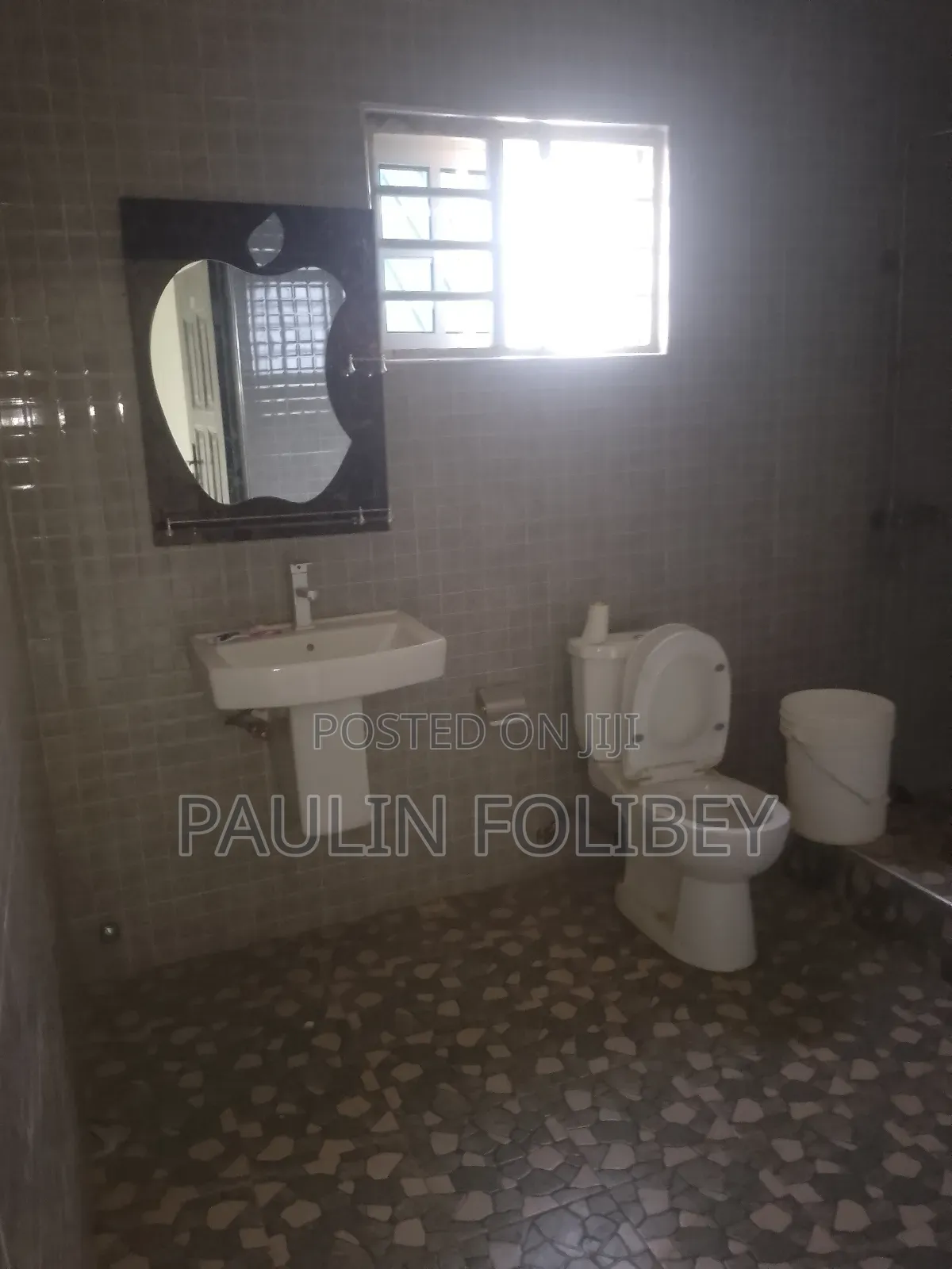 2bdrm Apartment in Dg Properties, Amasaman for rent