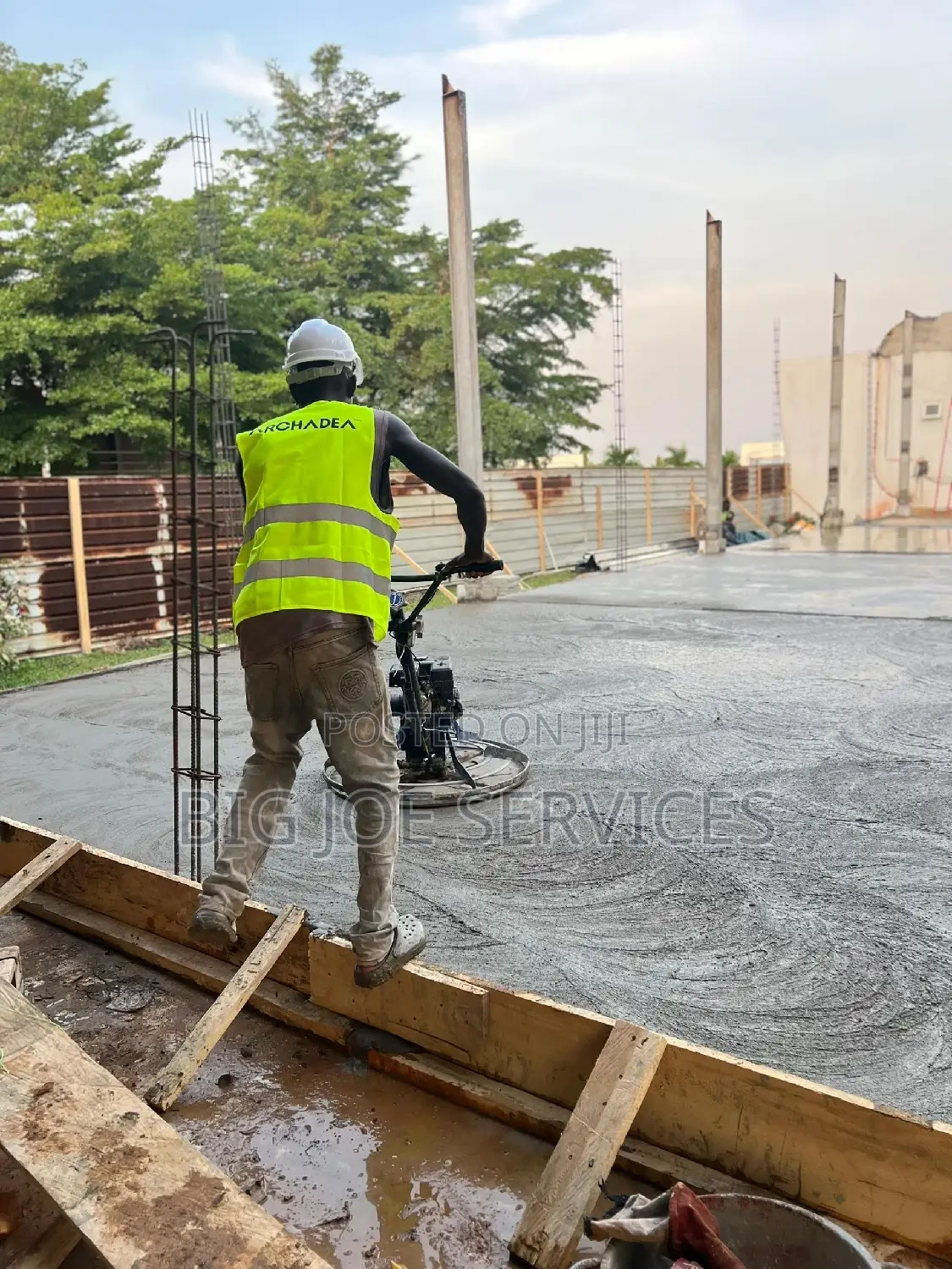 Power Trowel Operator
