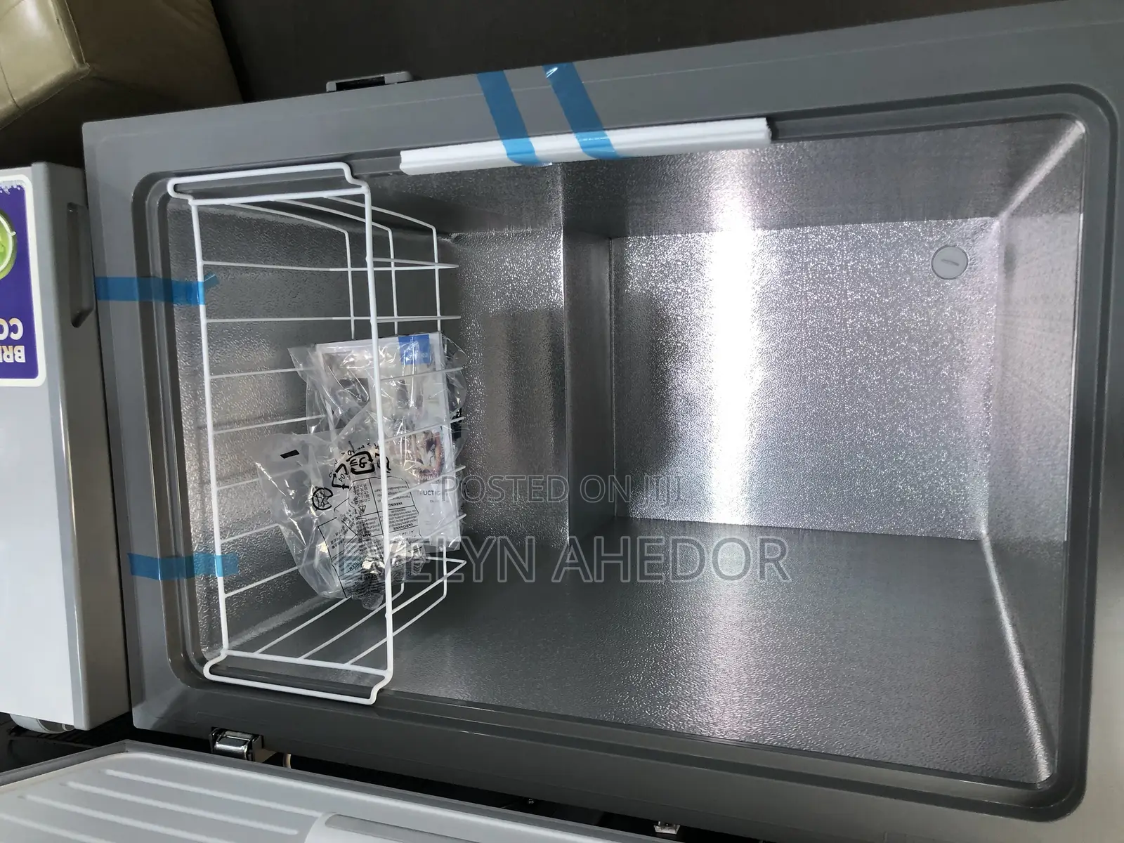Brand New Midea Chest Freezer 198 Liters Available for Sell