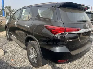New Toyota Fortuner 2023 Black