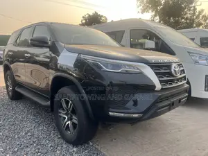 New Toyota Fortuner 3.0 D RWD 2024 Black