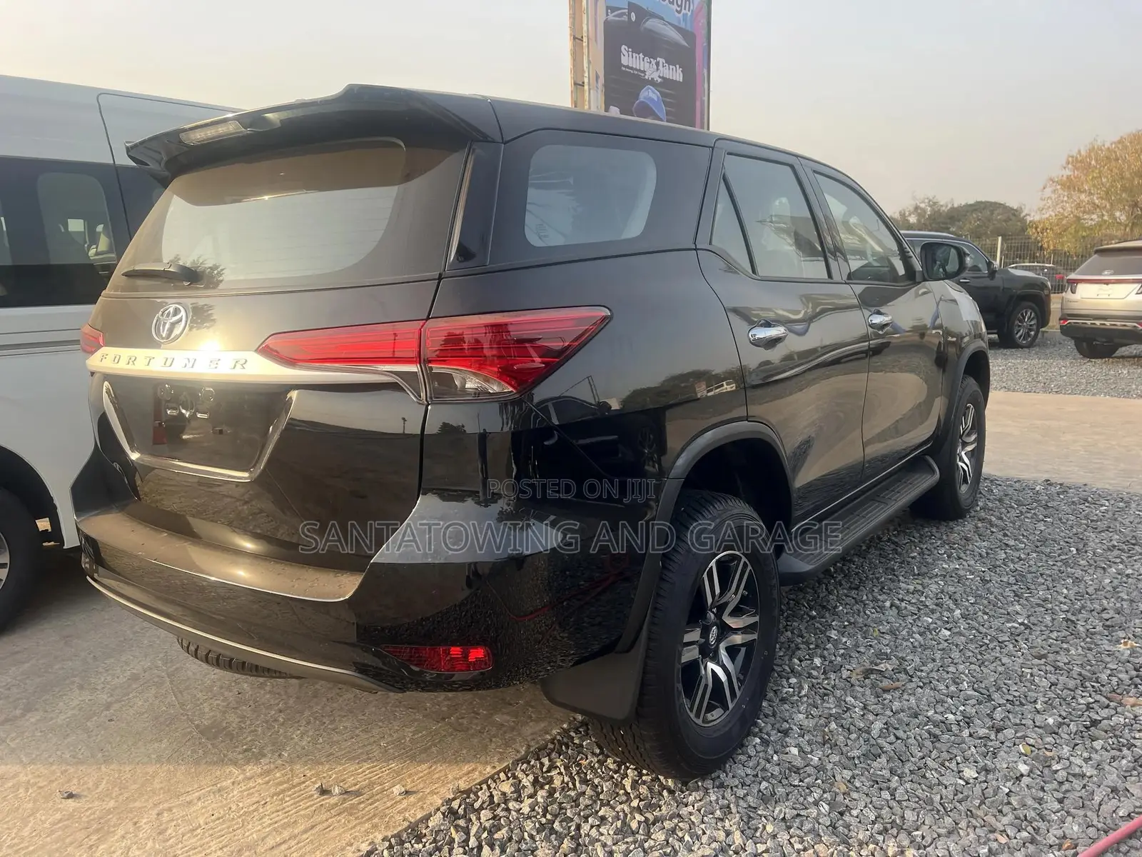 New Toyota Fortuner 3.0 D RWD 2024 Black