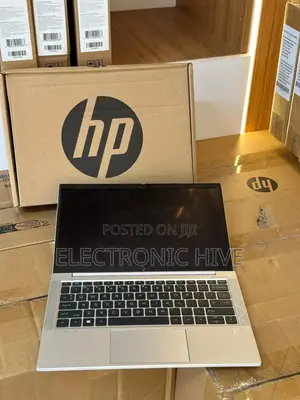 Laptop HP EliteBook 830 G7 16GB Intel Core I7 SSD 512GB