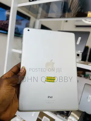 Apple iPad Air 16 GB Silver
