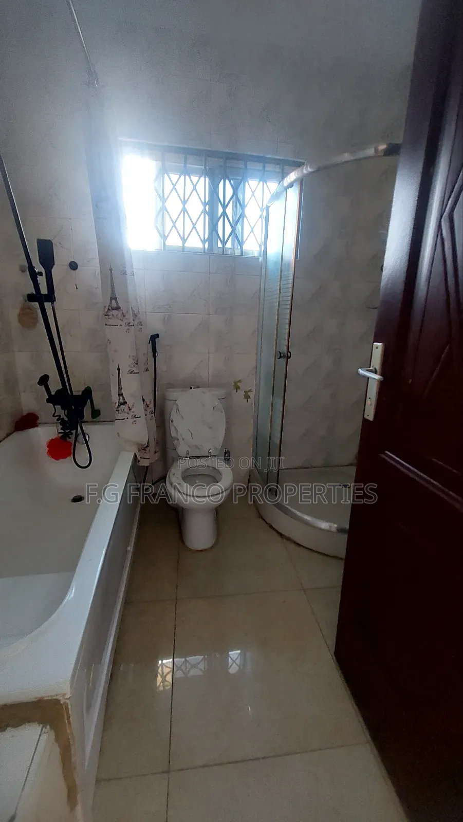 5bdrm House in Kg. Franco, Airport Residential Area for rent