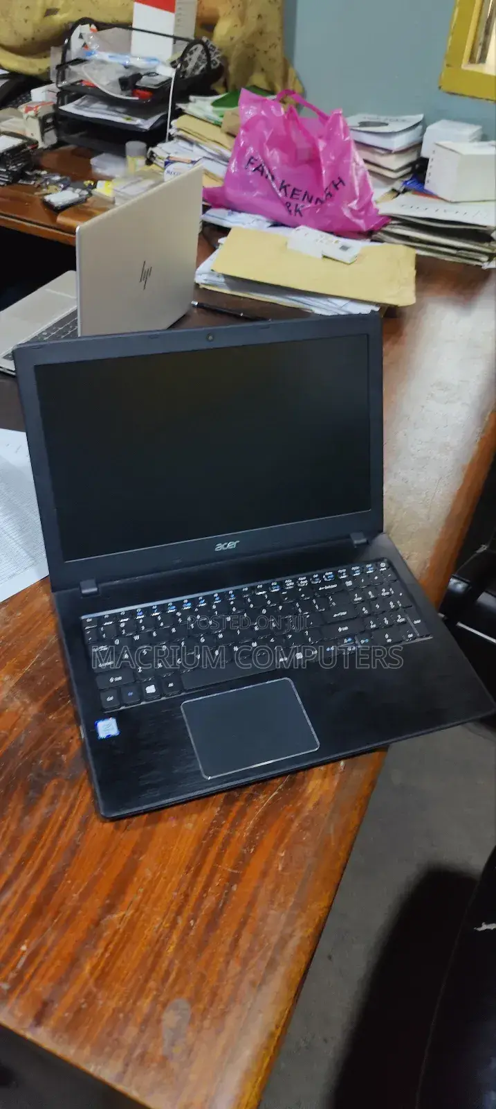 Laptop Acer Aspire E5-575g 8GB Intel Core I5 HDD 1T