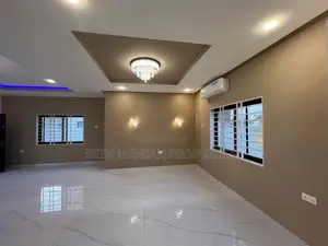 4bdrm House in Skm, Spintex for sale